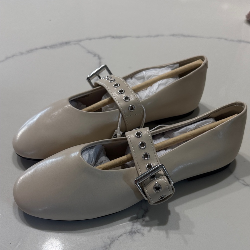 Zara Cream Kids Flats with Buckle